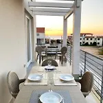 Affittimoderni Isola Rossa Borgo - Irmi06 דירה